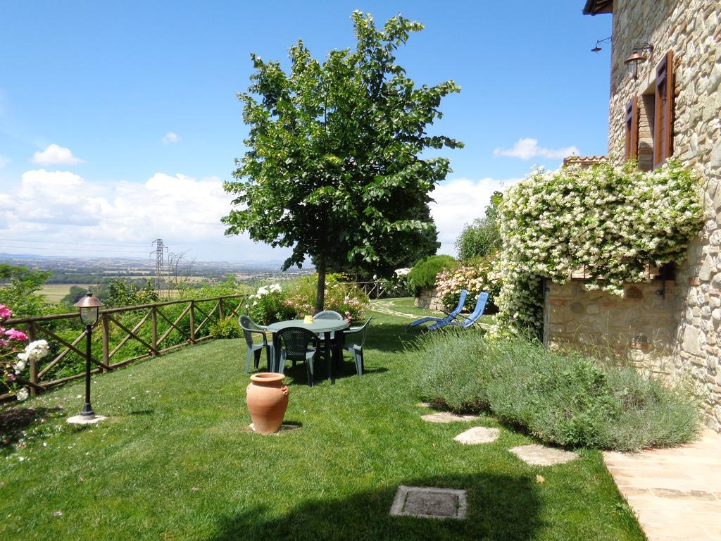 Agriturismo La Torraccia Todi Kültér fotó