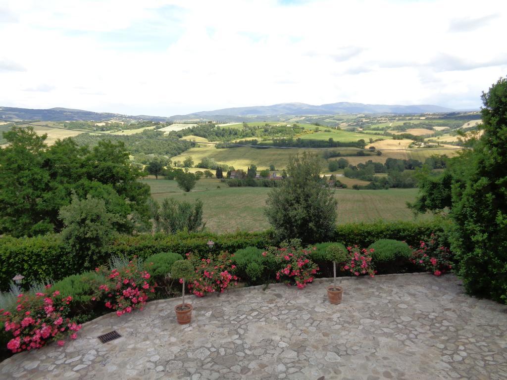 Agriturismo La Torraccia Todi Kültér fotó